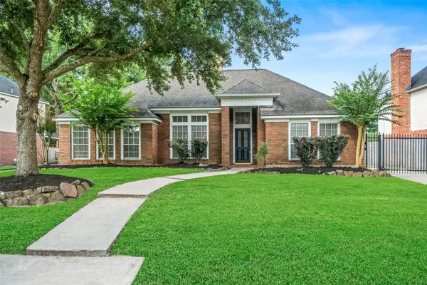 4214 Meadow Forest Lane, Kingwood, TX 77345