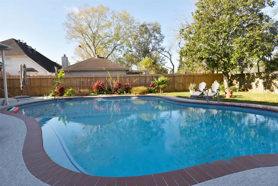 506 Windsor Drive, Friendswood, TX 77546 - Image #2