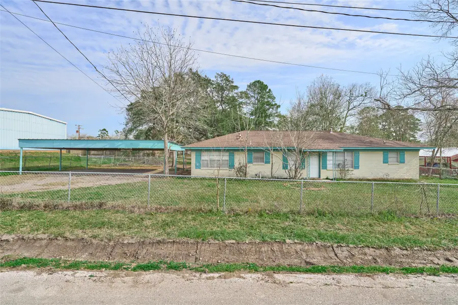 203 Paul Knox Street, Huntsville, TX 77320 - #2