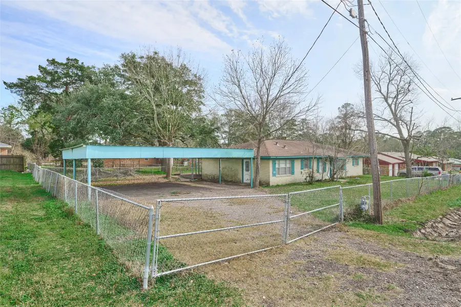 203 Paul Knox Street, Huntsville, TX 77320 - #3