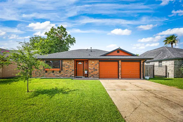 5923 Dee Drive, Pasadena, TX 77505