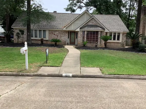 1011 Misty Lea Lane, Houston, TX 77090