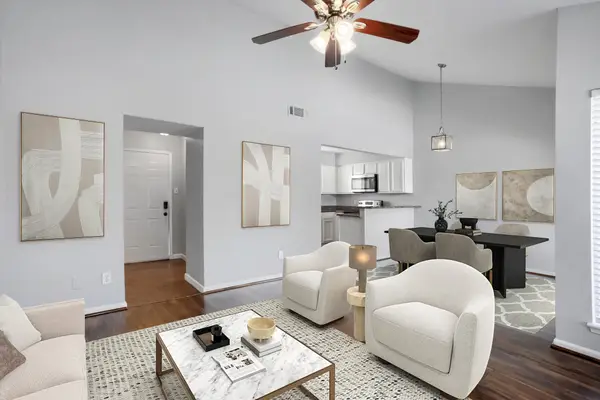 10075 Westpark Drive #17, Houston, TX 77042