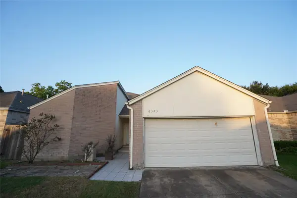 6323 Gladewell Drive, Houston, TX 77072