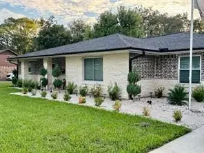1402 Norwood Street, Deer Park, TX 77536