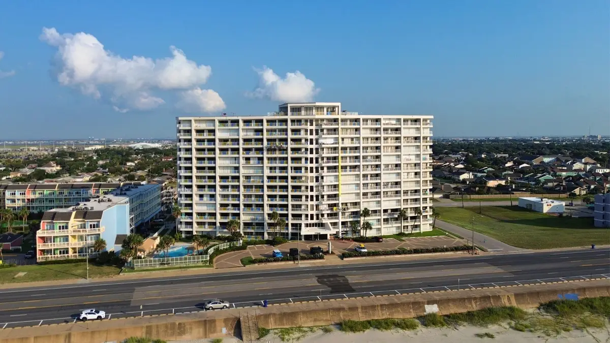 7700 Seawall Boulevard #702, Galveston, TX 77551 - Image #1
