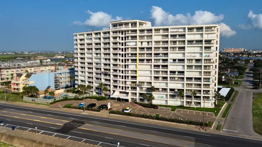 7700 Seawall Boulevard #702, Galveston, TX 77551 - Image #2
