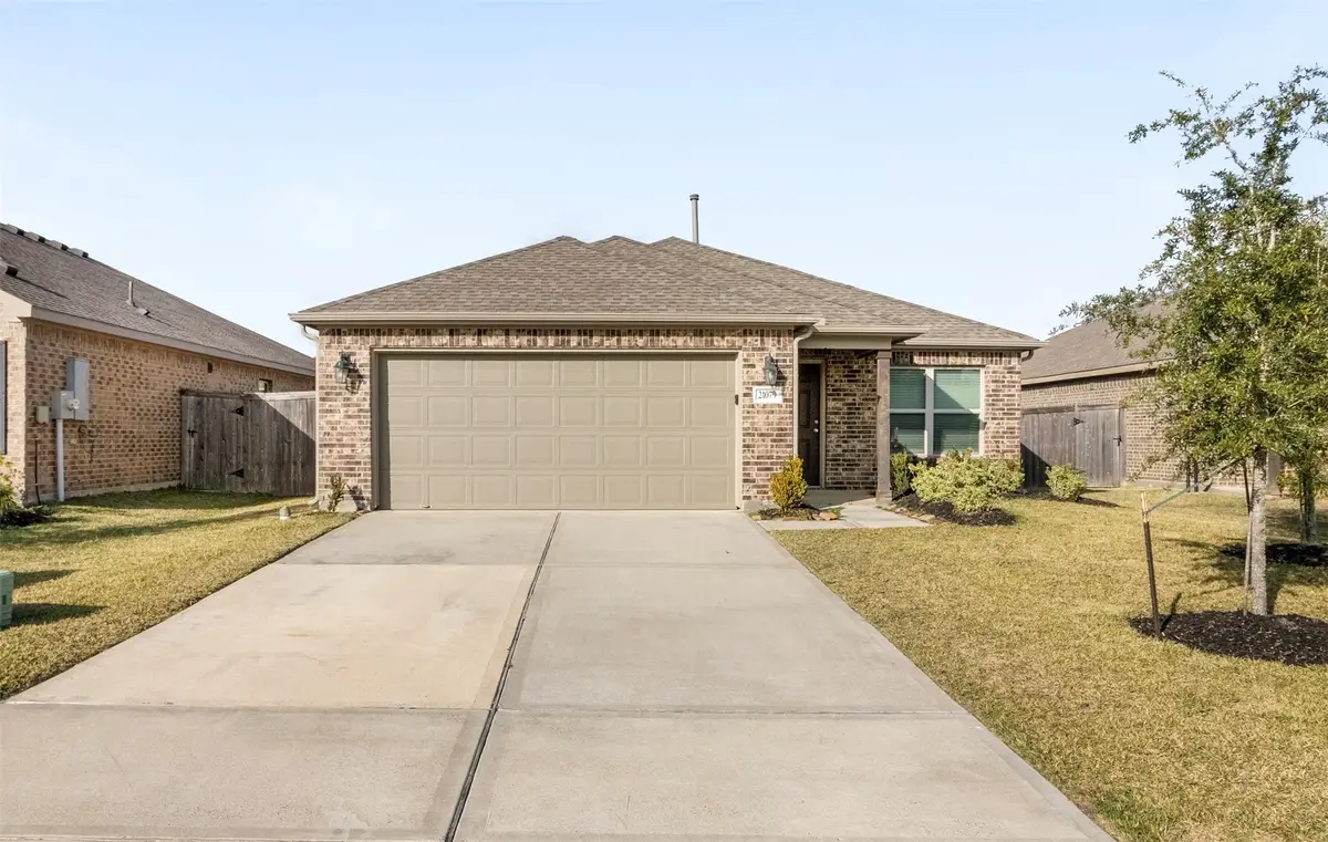 21079 Wenze Lane, New Caney, TX 77357 - Image #1