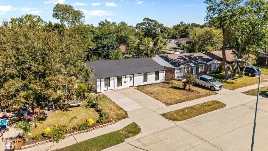 4014 Heatherbloom Drive, Houston, TX 77045 - Image #3