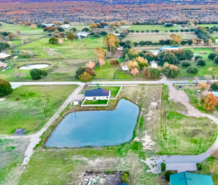 6702 S Mallard Drive, Fulshear, TX 77441 - Image #3