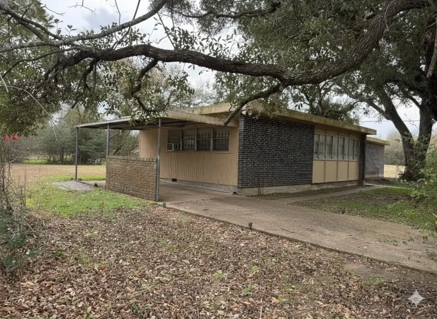 300 Echols Street, Prairie View, TX 77446 - #2