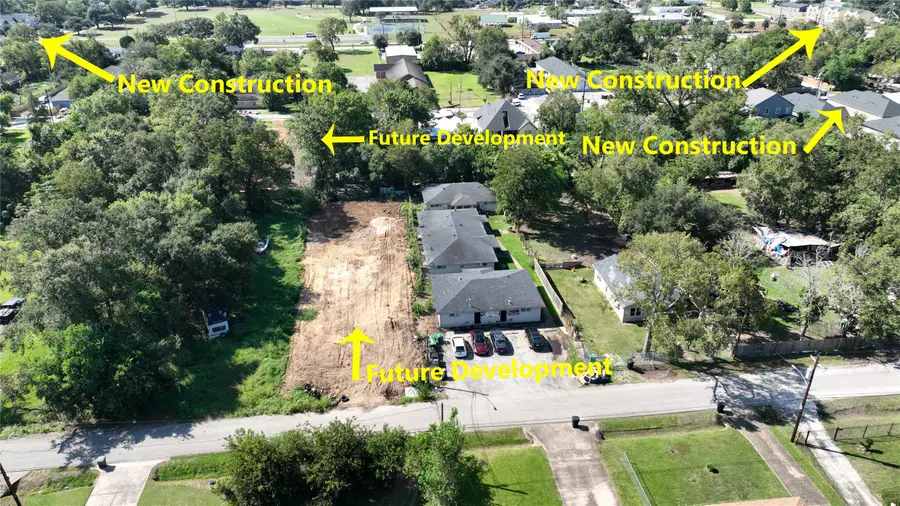 5122 Clover St Street, Houston, TX 77033 - Image #2