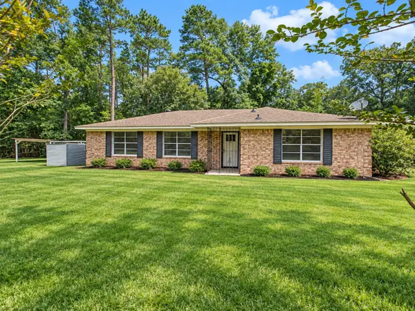 26221 Peach Creek Drive, New Caney, TX 77357