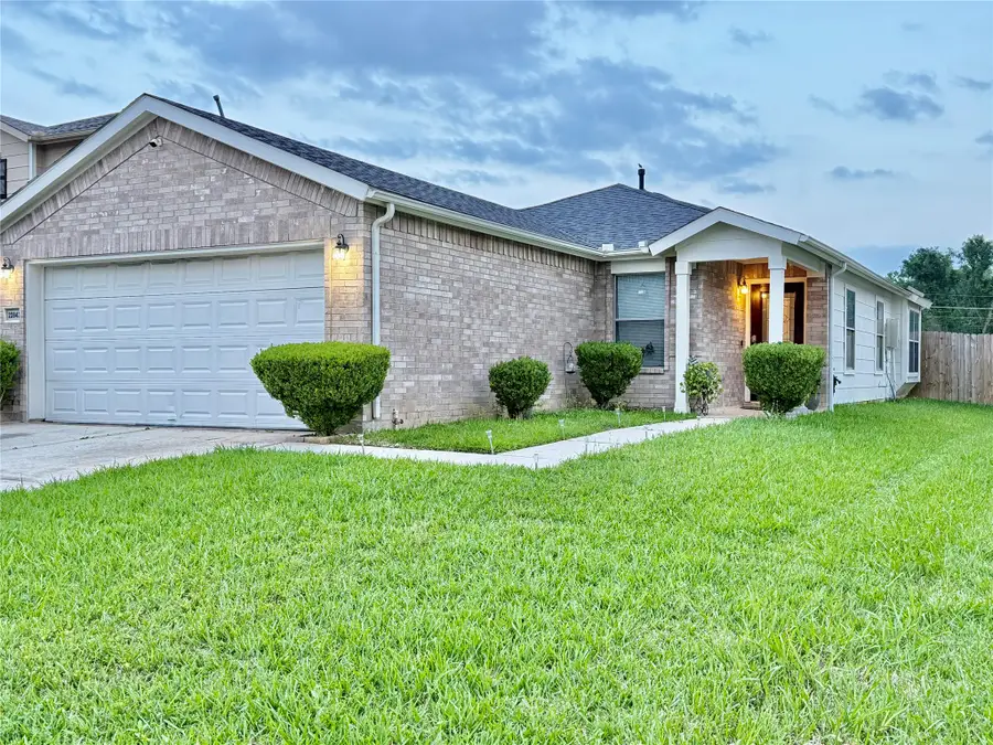 22843 Twisting Pine Drive, Spring, TX 77373 - #2