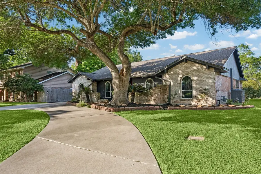 306 Lafayette Lane, League City, TX 77573 - #3