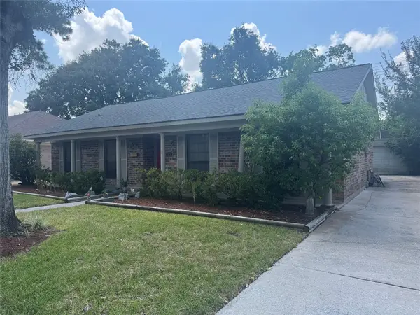 8515 Twin Hills Drive, Houston, TX 77071
