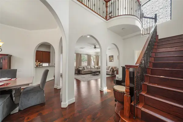 11020 Little John Way, Houston, TX 77043