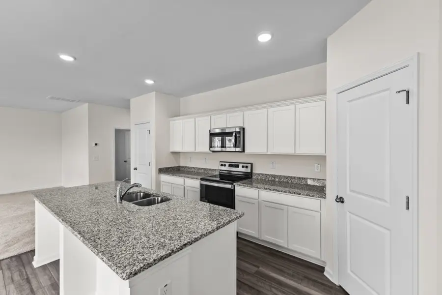 3126 Diamond View Lane, Angleton, TX 77515 - Image #2