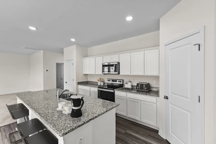 3126 Diamond View Lane, Angleton, TX 77515 - Image #3