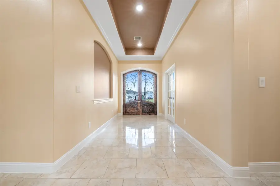 225 Kalmer Street, Pasadena, TX 77502 - #3