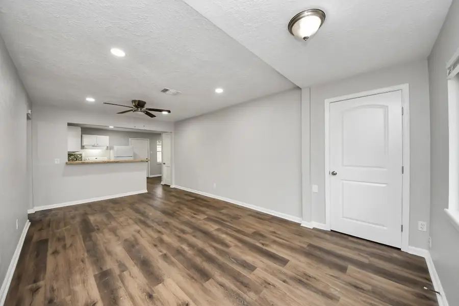 2112 Dewberry Lane, Pasadena, TX 77502 - #2