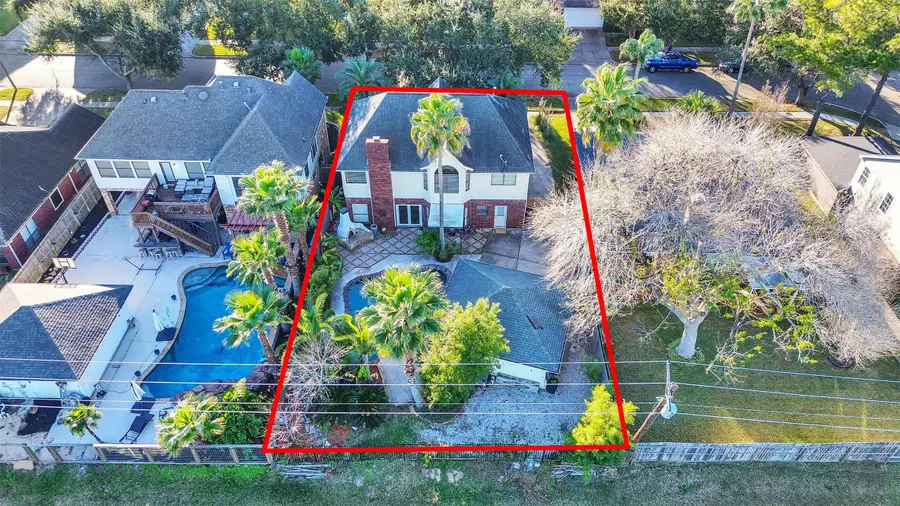 114 Bayou Bend Drive, League City, TX 77573 - Image #3