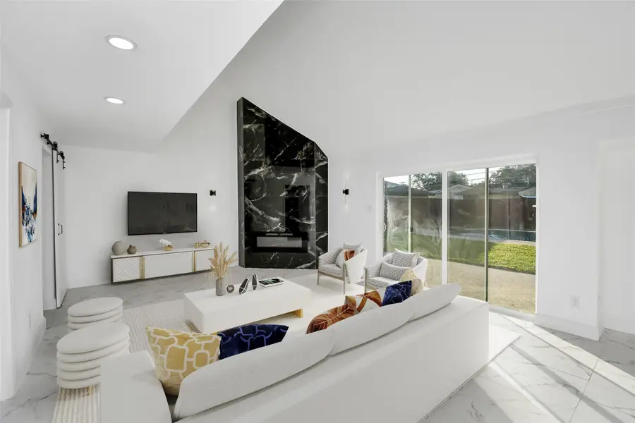 6035 Cartagena Street, Houston, TX 77035 - #3