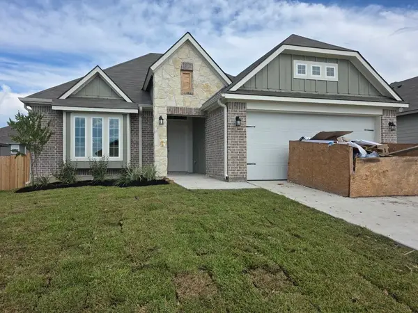1499 Lake Ridge Drive, Brenham, TX 77833