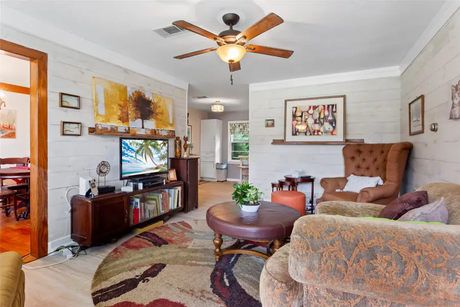 4010 Victoria Avenue, Dickinson, TX 77539 - #2