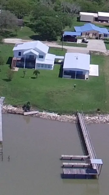 16 Trout Street, Palacios, TX 77465 - #2