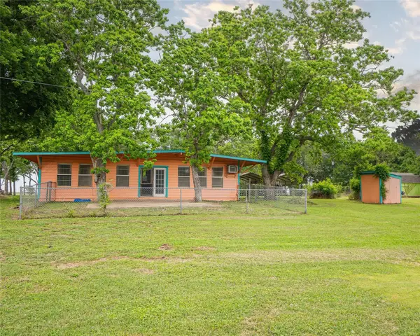 357 County Road 296, Sargent, TX 77414