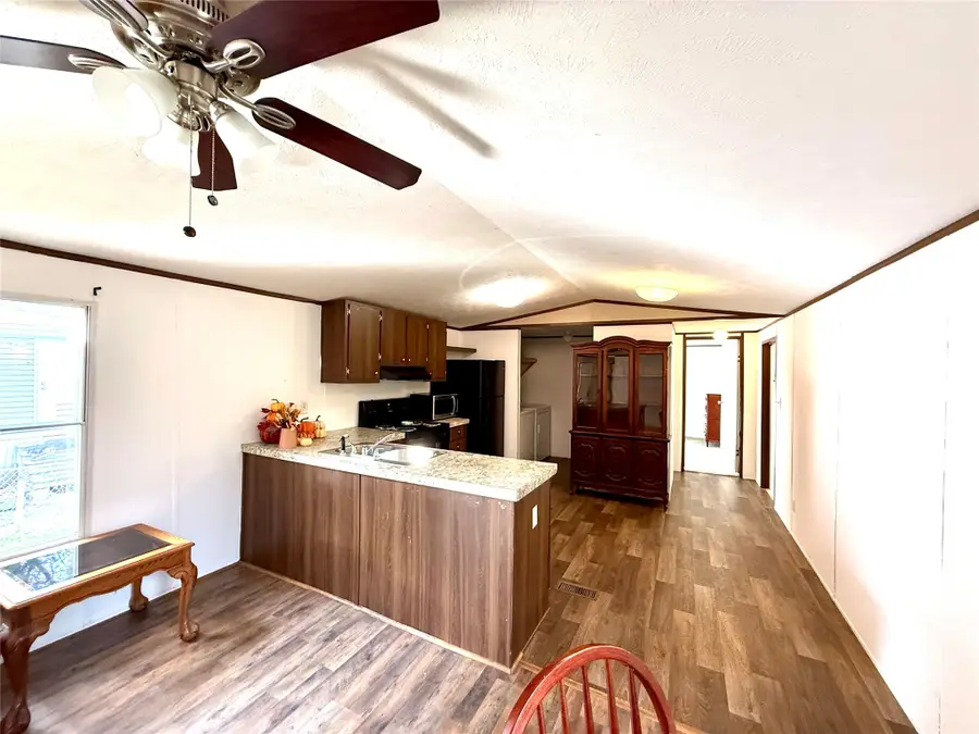 649 Ponderosa Drive, Onalaska, TX 77360 - Image #3