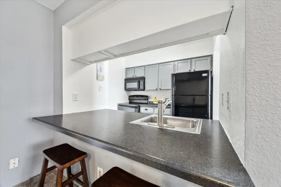 18515 Egret Bay Boulevard #808, Webster, TX 77058 - Image #3