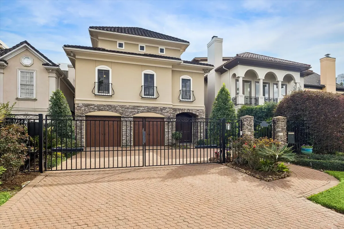 52 Briar Hollow Lane #E, Houston, TX 77027 - #1