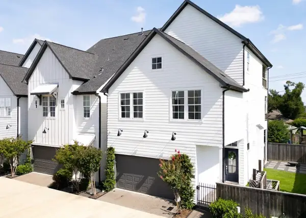 3302 Timbergrove Heights Street, Houston, TX 77008