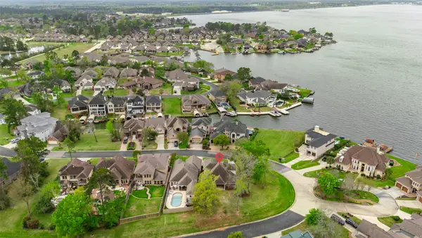 12319 Pebble View Drive, Conroe, TX 77304