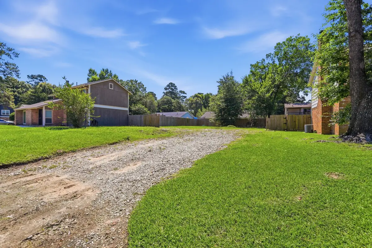 3034 Sycamore Springs Drive, Houston, TX 77339 - #1