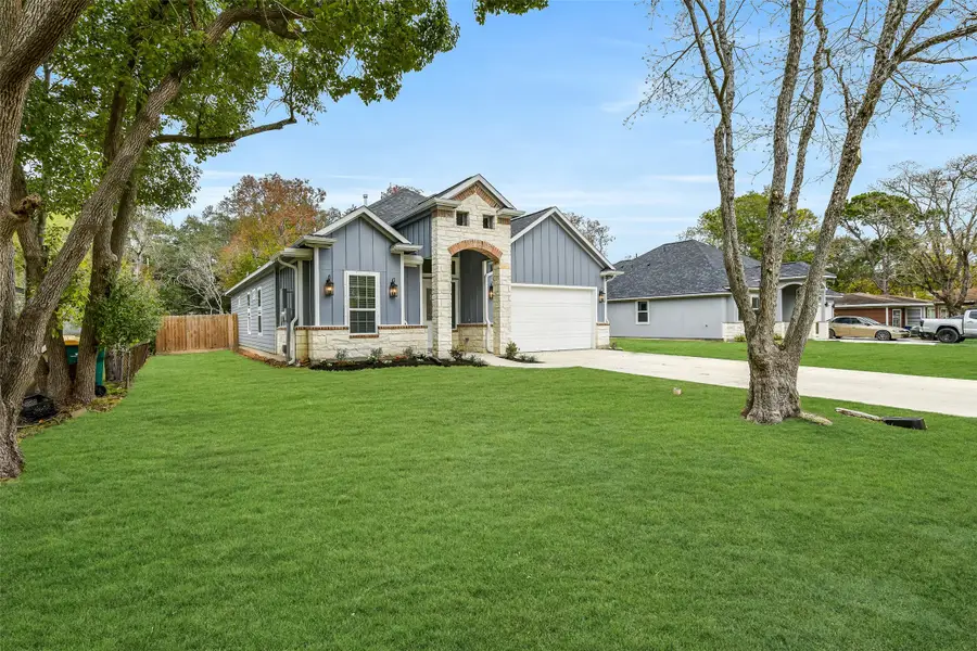 1518 Oleander Drive, La Marque, TX 77568 - #2