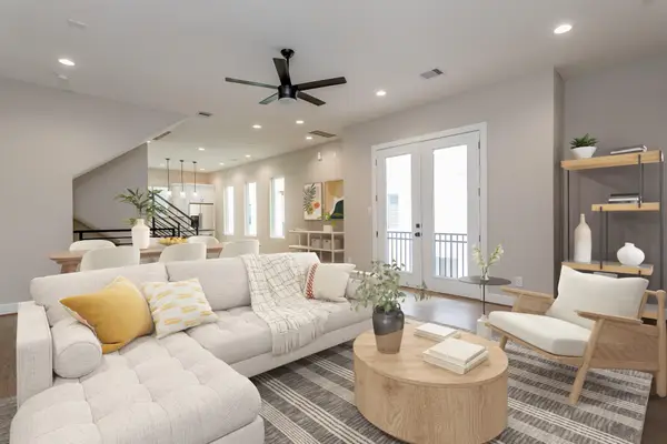 1439 W 25th Street #B, Houston, TX 77008