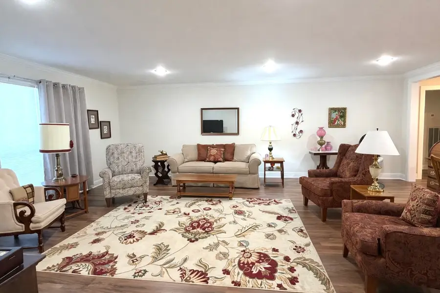 506 Houston Street, Wallis, TX 77485 - #2