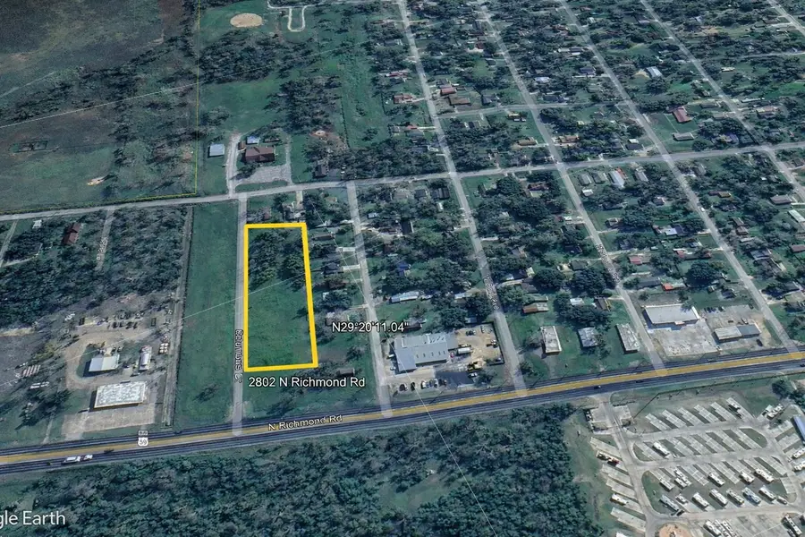 205 W Columbus Drive, Wharton, TX 77488 - #2