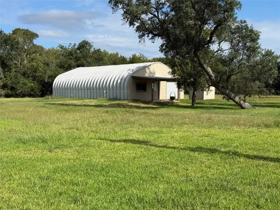 2988 County Road 5, West Columbia, TX 77486 - #2