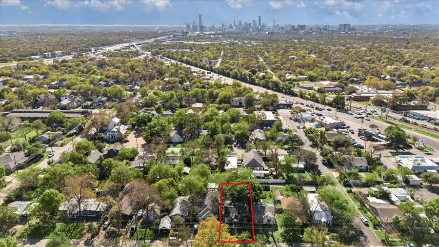 907 E 53rd Street, Austin, TX 78751 - Image #2