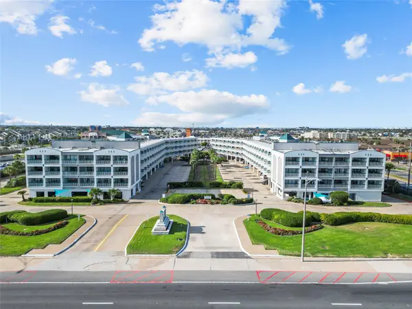 6102 Seawall Boulevard #320, Galveston, TX 77551