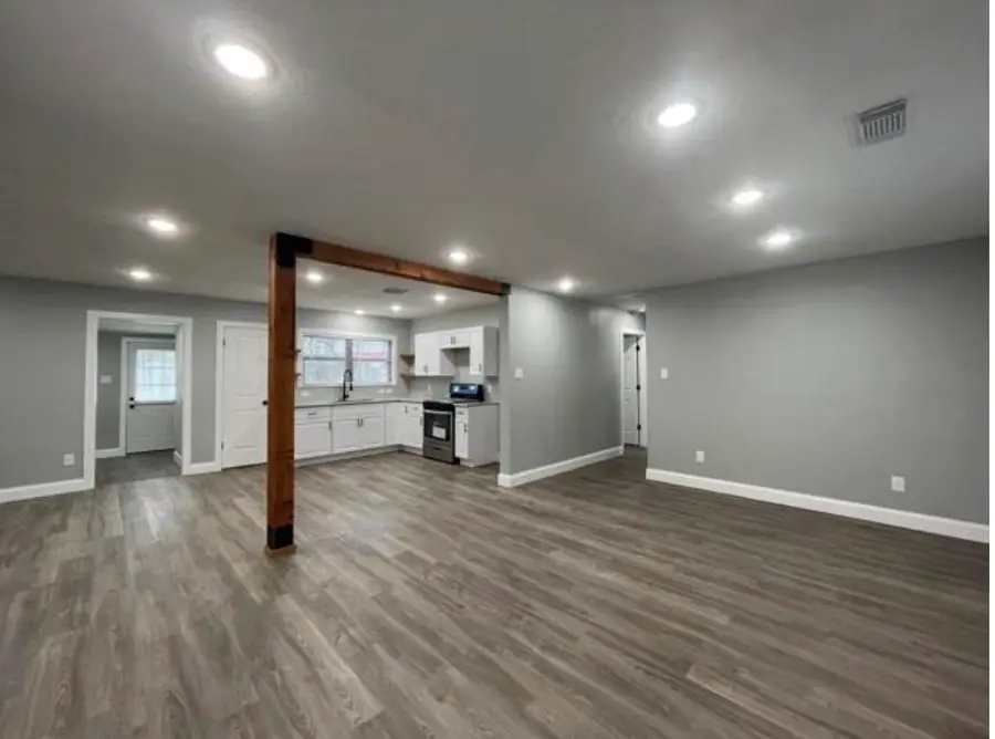 1604 California Street, Baytown, TX 77520 - #2