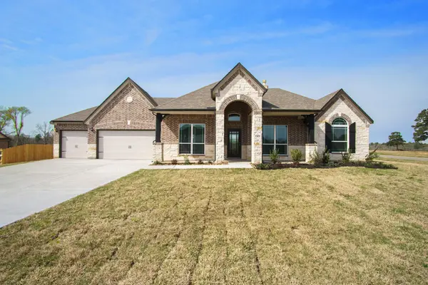 13637 Armstrong, Conroe, TX 77303