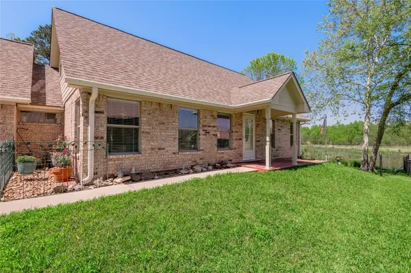 15 Lakeside, Trinity, TX 75862