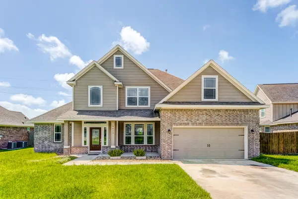 9626 Oaklawn Drive, Baytown, TX 77523