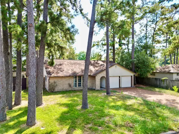 8006 White Swan Drive, Humble, TX 77396