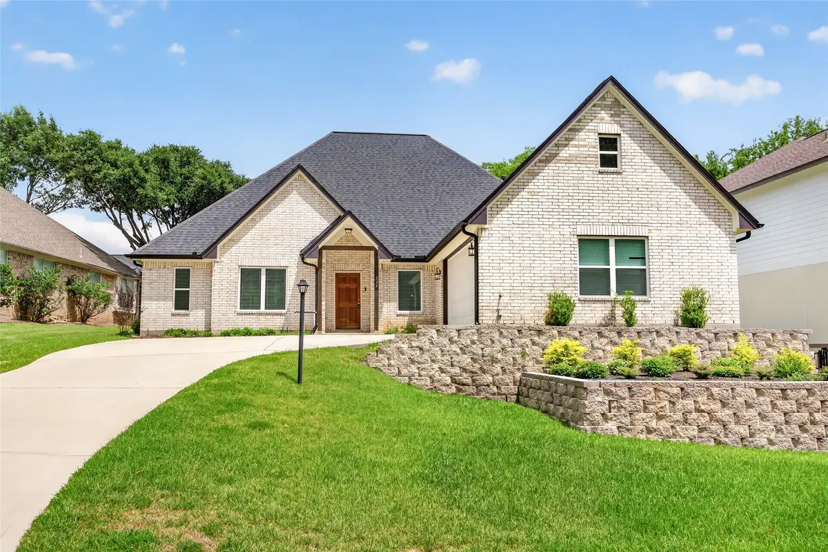 229 Blue Hill Drive, Montgomery, TX 77356 - #1